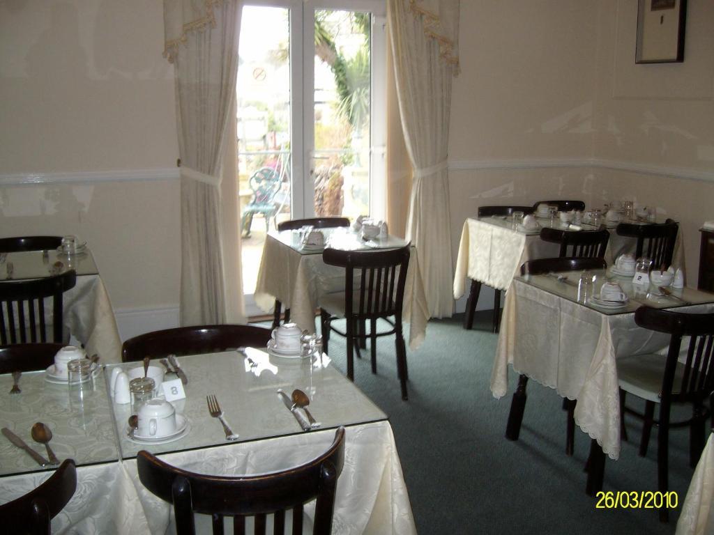 Kelvin House Hotel ทอร์คิ ภายนอก รูปภาพ