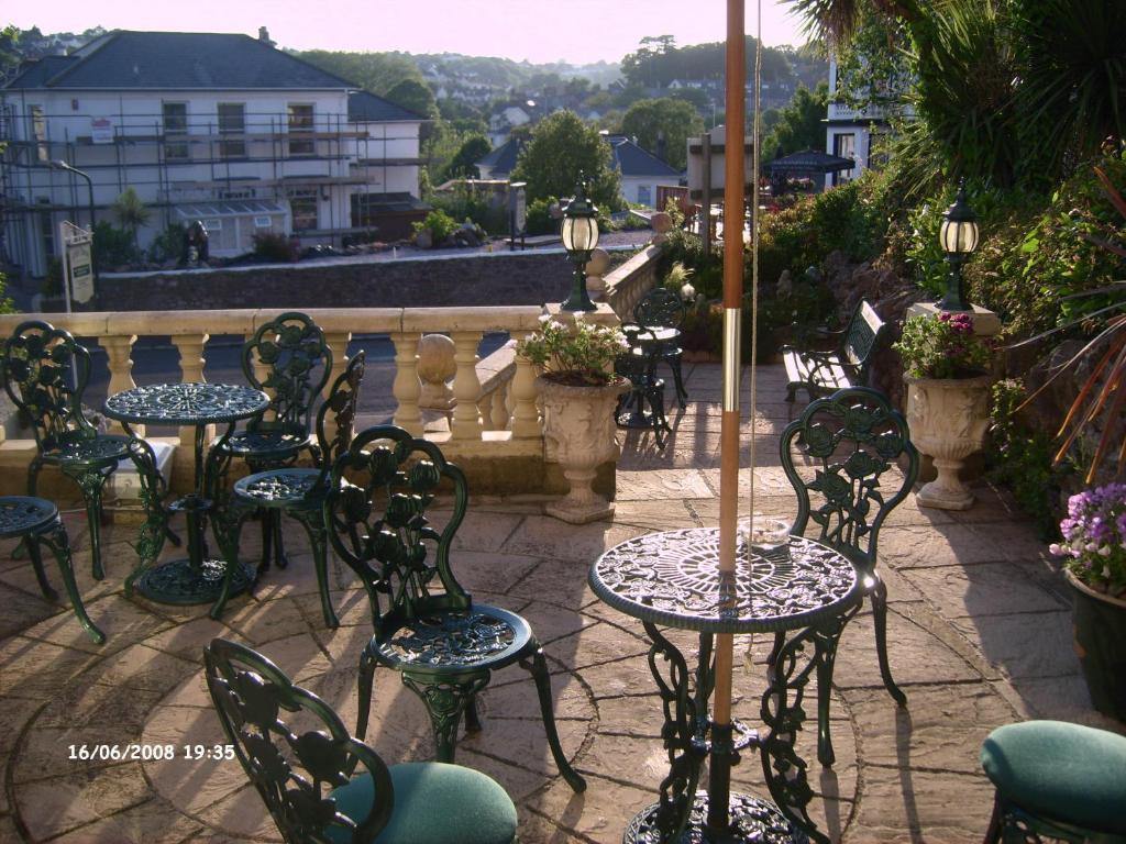 Kelvin House Hotel ทอร์คิ ภายนอก รูปภาพ
