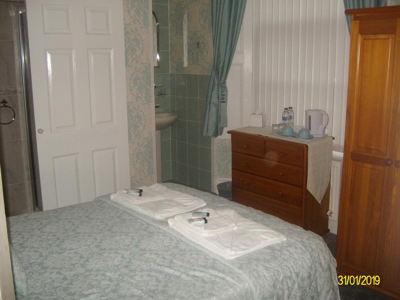Kelvin House Hotel ทอร์คิ ภายนอก รูปภาพ
